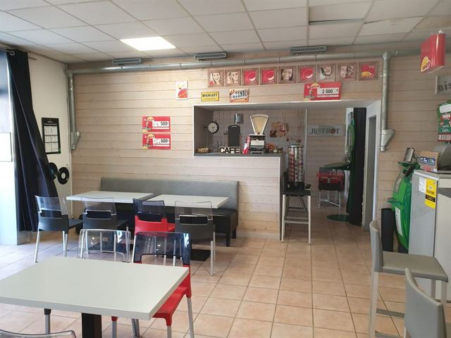 Agrandir la photo Bar à vendre - 150.0 m2 - 26 - Drome