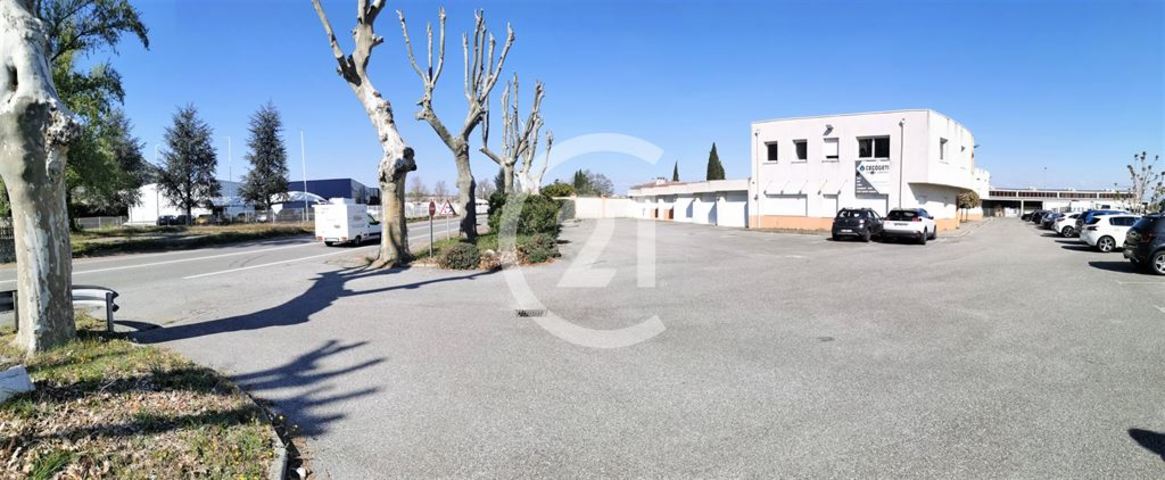 Bureaux à louer - 90.0 m2 - 07 - Ardeche