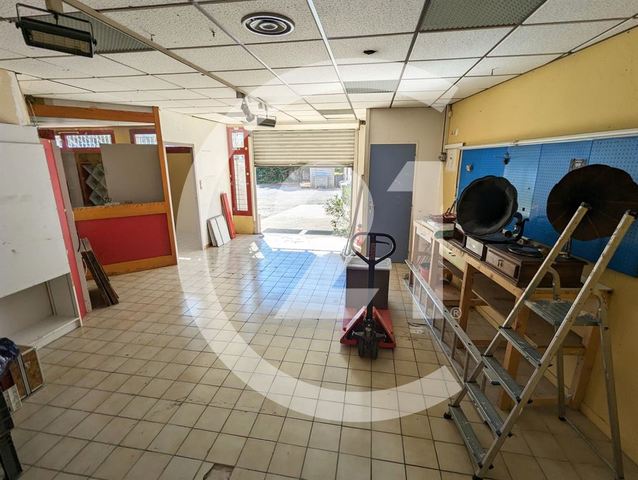 Local commercial à louer - 175.0 m2 - 07 - Ardeche