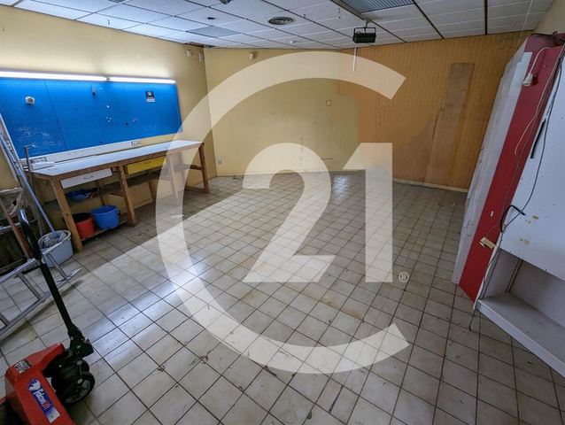 Local commercial à louer - 175.0 m2 - 07 - Ardeche