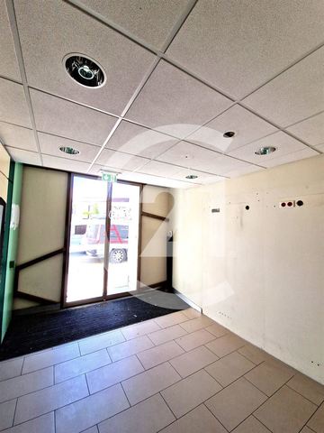 Agrandir la photo Murs à vendre à vendre - 188.0 m2 - 26 - Drome