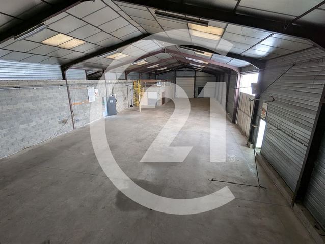 Local d'activité à louer - 900.0 m2 - 26 - Drome