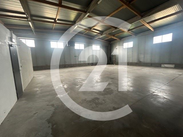 Agrandir la photo Local d'activité à louer - 380.0 m2 - 26 - Drome