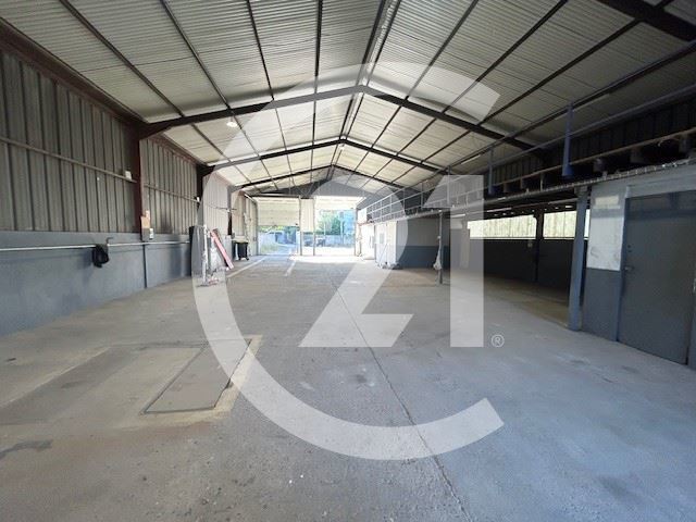 Agrandir la photo Local commercial à louer - 430.0 m2 - 26 - Drome