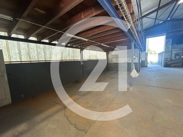 Agrandir la photo Local commercial à louer - 430.0 m2 - 26 - Drome