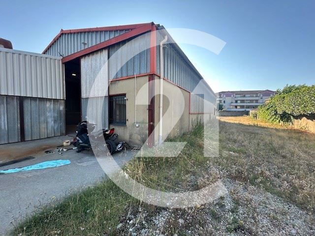 Agrandir la photo Local commercial à louer - 430.0 m2 - 26 - Drome