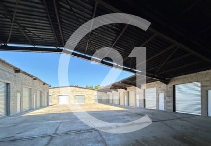 Local industriel à louer - 100.0 m2 - 26 - Drome