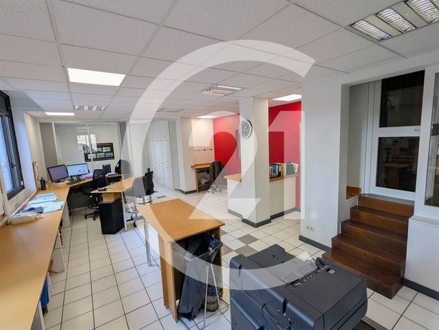 Agrandir la photo Bureaux à louer - 95.0 m2 - 26 - Drome