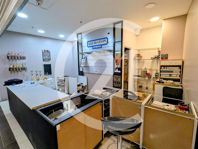 Local commercial à louer - 24.0 m2 - 26 - Drome