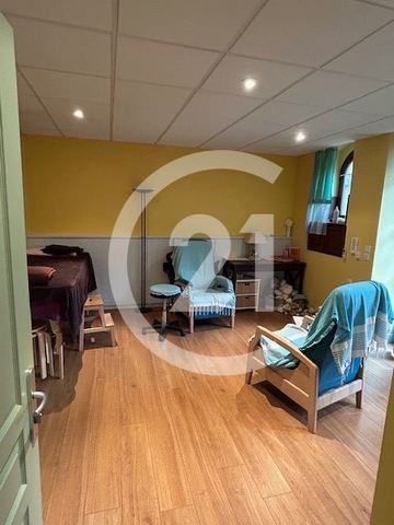 Local commercial à louer - 42.0 m2 - 26 - Drome