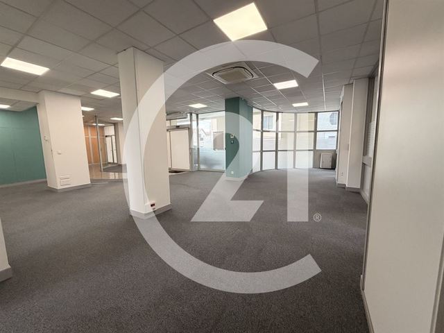 Murs à vendre à vendre - 293.0 m2 - 26 - Drome