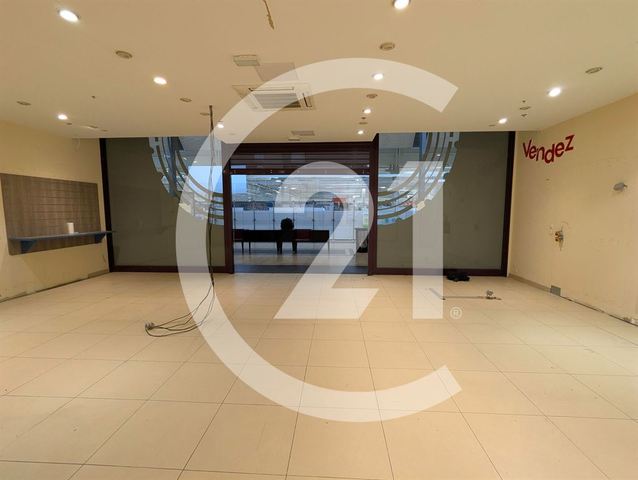 Local commercial à louer - 85.0 m2 - 26 - Drome