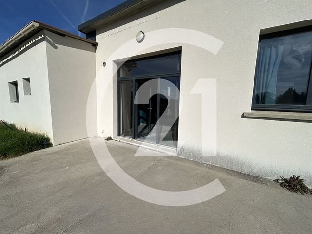 Local commercial à louer - 140.0 m2 - 07 - Ardeche