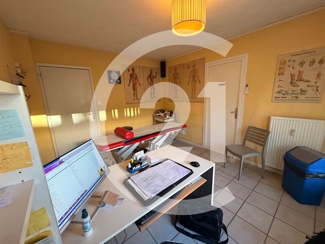 Bureaux à louer - 46.0 m2 - 26 - Drome