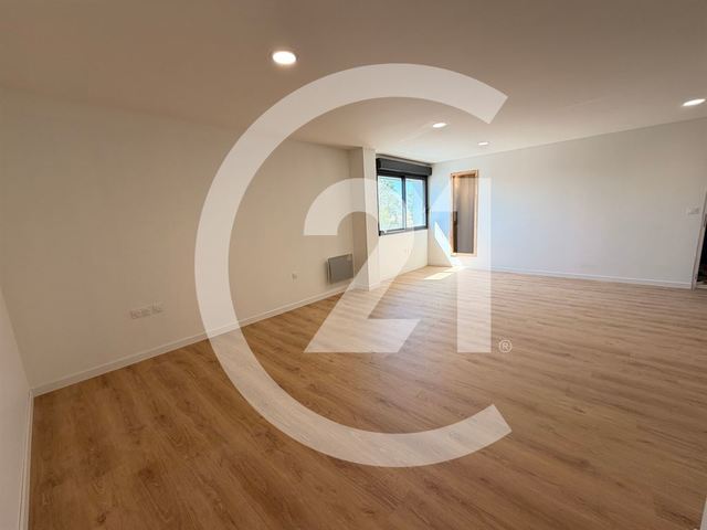 Bureaux à louer - 40.0 m2 - 26 - Drome
