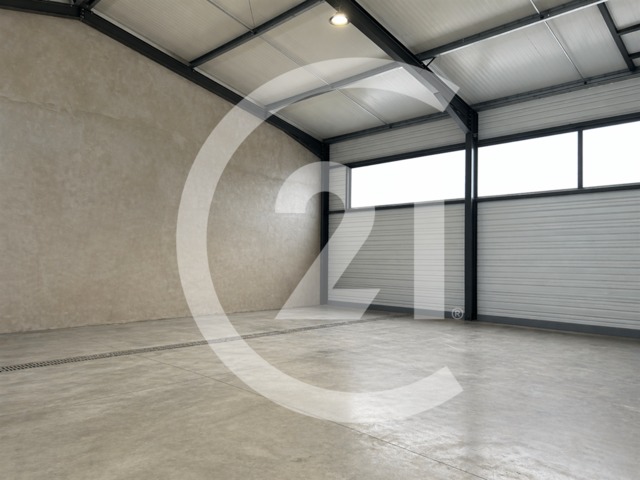 Local d'activité à louer - 225.0 m2 - 26 - Drome