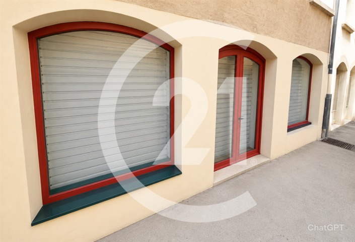 Local commercial à louer - 66.0 m2 - 26 - Drome
