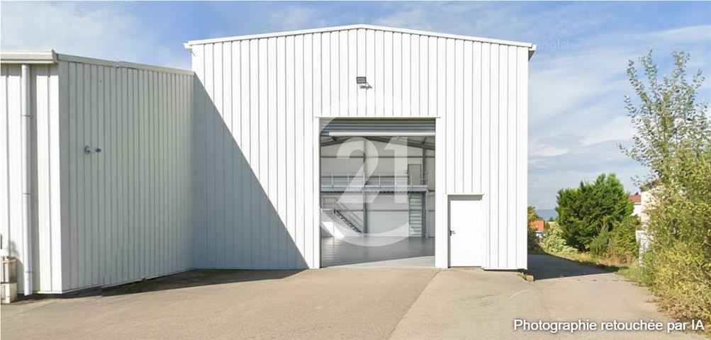 Local industriel à louer - 270.0 m2 - 26 - Drome
